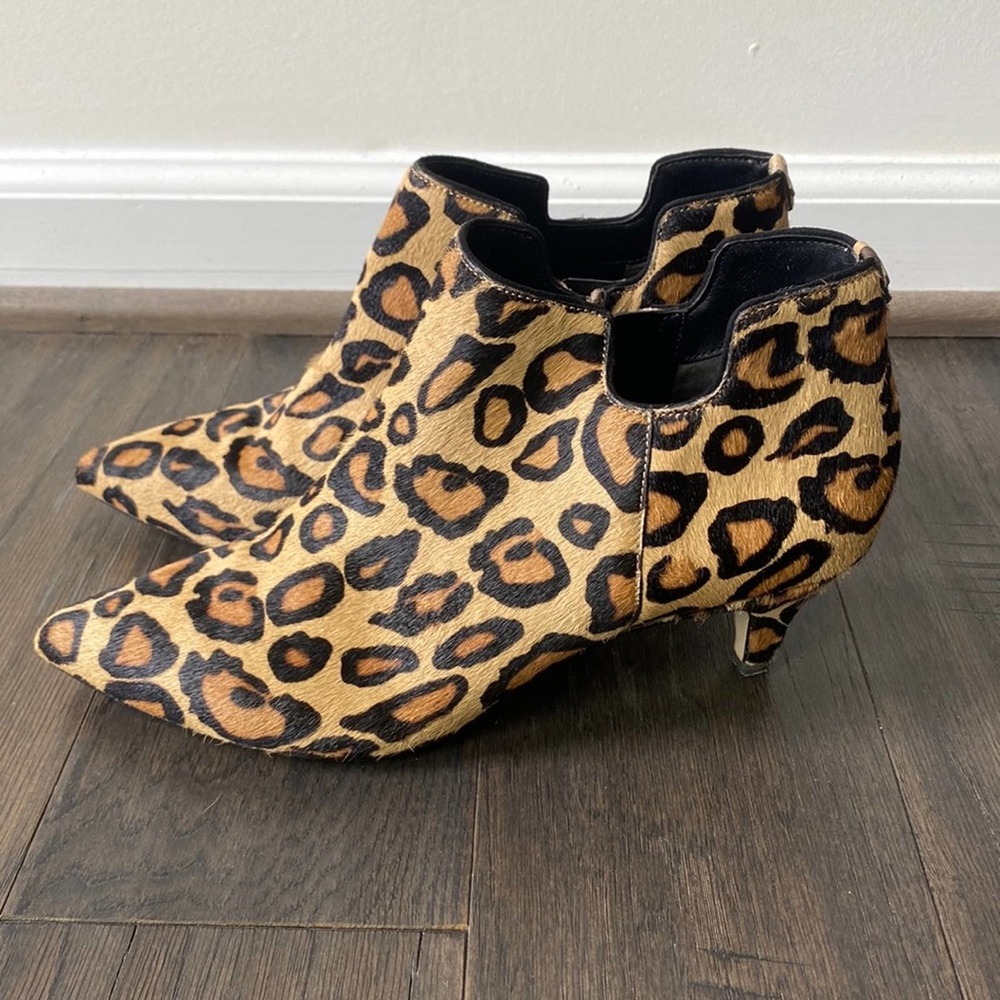 Sam Edelman Leopard Calf Hair Bootie Size 9